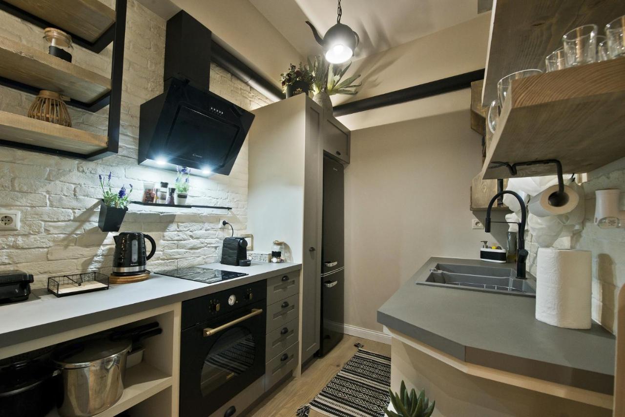Stylish Apartment At Pagrati Athén Kültér fotó