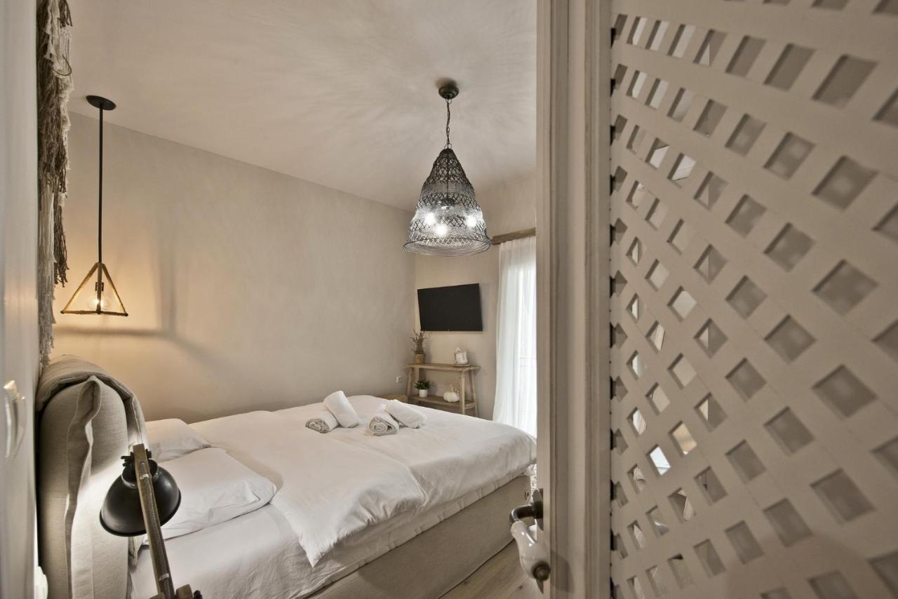 Stylish Apartment At Pagrati Athén Kültér fotó